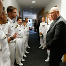 King Harald visited the Royal Australian Navy's training centre, HMAS Watson. Foto: Lise Åserud, NTB scanpix